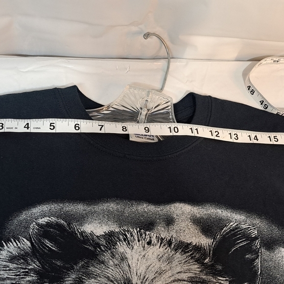 Bears in Wilderness  Men's Short Sleeve Graphic T-shirt Black White Size Medium - Picture 10 of 11